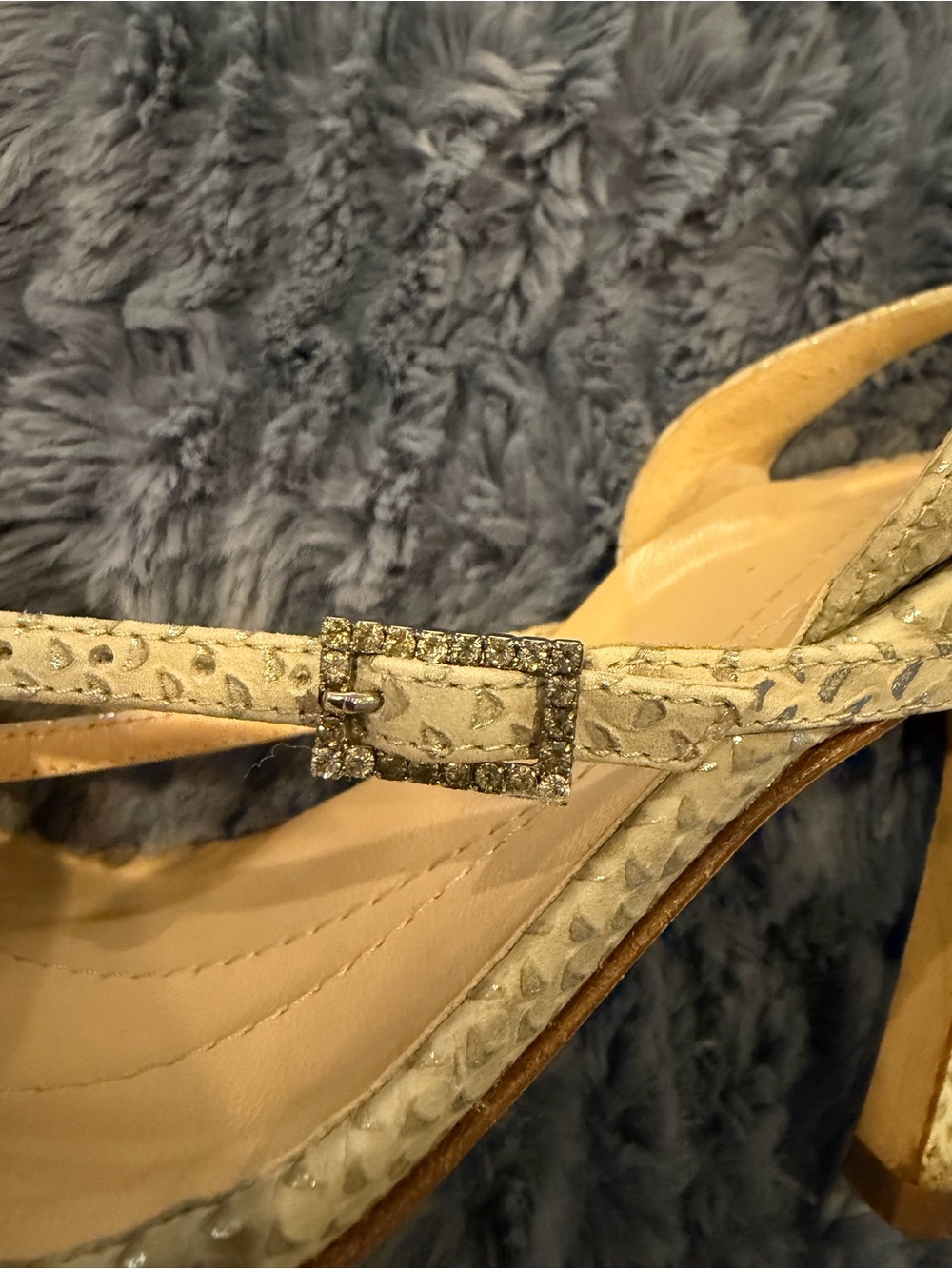 EUC SZ8 Kate Spade New York Grey Snakeskin Strappy Heels - Picture 5 of 6